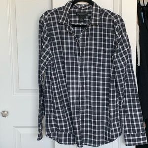 Men’s bloomingdales button down shirt